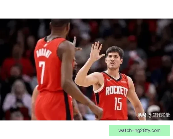 乌度卡悟出新战术 申京谢泼德激活进攻